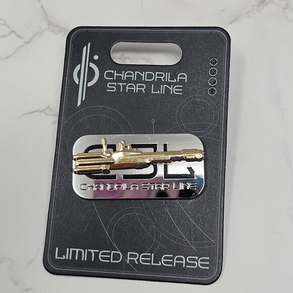 Disney Pin - Star Wars Chandrila Star Line - Secret Resistance Rebel Ship - Picture 3 of 4